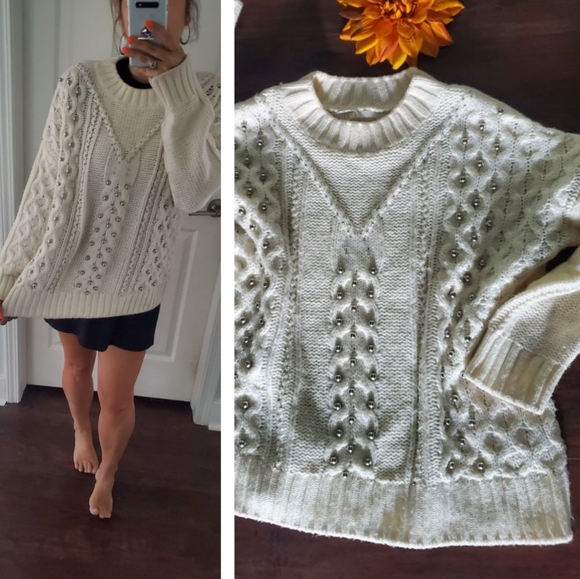 H&M Sweaters - H&M CHUNKY CREAMY SWEATER